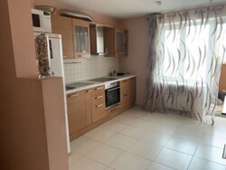 Продам 2к квартиру 67м2, вул. Братиславська 7. фото 1 Продам 2к квартиру 67м2, вул. Братиславська 7. фото 1