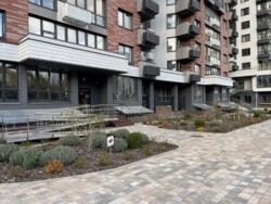 ������ 3� ��������, ��쳿����� , �������, �� West House. ���� 5