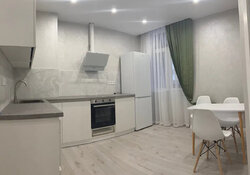 Бровари, вул. Симона Петлюри(Черняховського), 21Б фото 1 Бровари, вул. Симона Петлюри(Черняховського), 21Б фото 1
