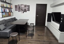 ������ 2� �������� 56.7 ��. � �� ���. ��� �������� 17 ���� 3