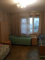 ������ 3-� ��������, ����� ����������� 10 ���. ������, ���� 2