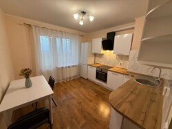 Продаж 2к. квартири вул. Ревуцького 54, ЖК «Ревуцький» фото 2 Продаж 2к. квартири вул. Ревуцького 54, ЖК «Ревуцький» фото 2