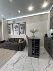Продам 2к.квартиру вул. Максимовича 3 фото 2 Продам 2к.квартиру вул. Максимовича 3 фото 2