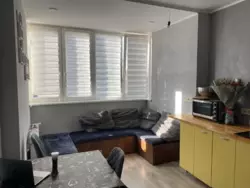 Продається квартира Захісників України, 40, Чорноморськ (Іллічівськ), Чорноморськ (Іллічівськ), Одеська фото 1 Продається квартира Захісників України, 40, Чорноморськ (Іллічівськ), Чорноморськ (Іллічівськ), Одеська фото 1