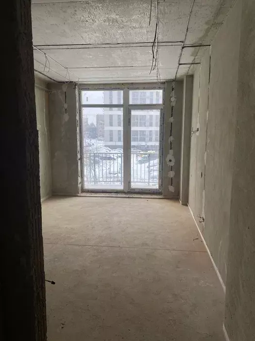 ������� 1-������� �������� � �� Auroom Spark ���� 1