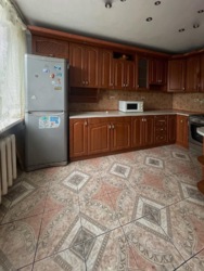 ���������� 4 �� �� �������� ������� ������ 82000$ ���� 7