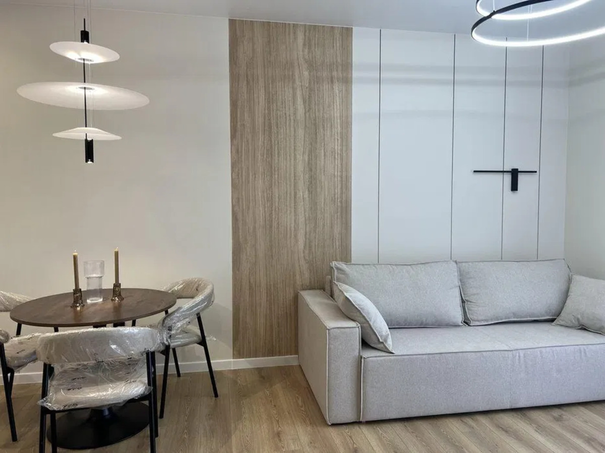 1� �������� 68 ��������� �������� KADORR City ����� ������ ���� 1