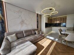 2� �������� ������� Kadorr � �������� � ������� ��������� 4 ���� ������ ����� �� 25% ���� 2