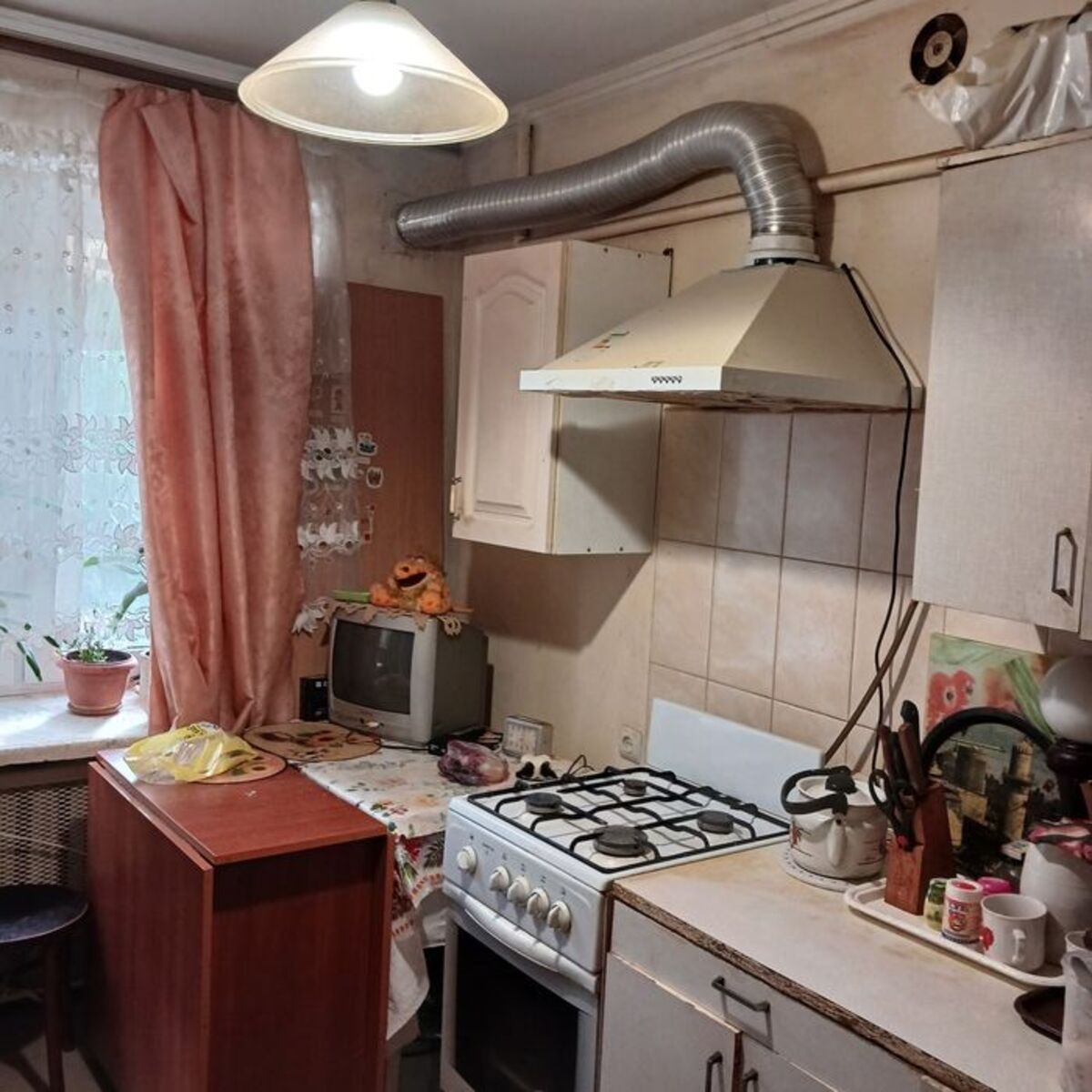 Продаж 1-кімнатної квартири по вул. Євгена Коновальця фото 1 Продаж 1-кімнатної квартири по вул. Євгена Коновальця фото 1