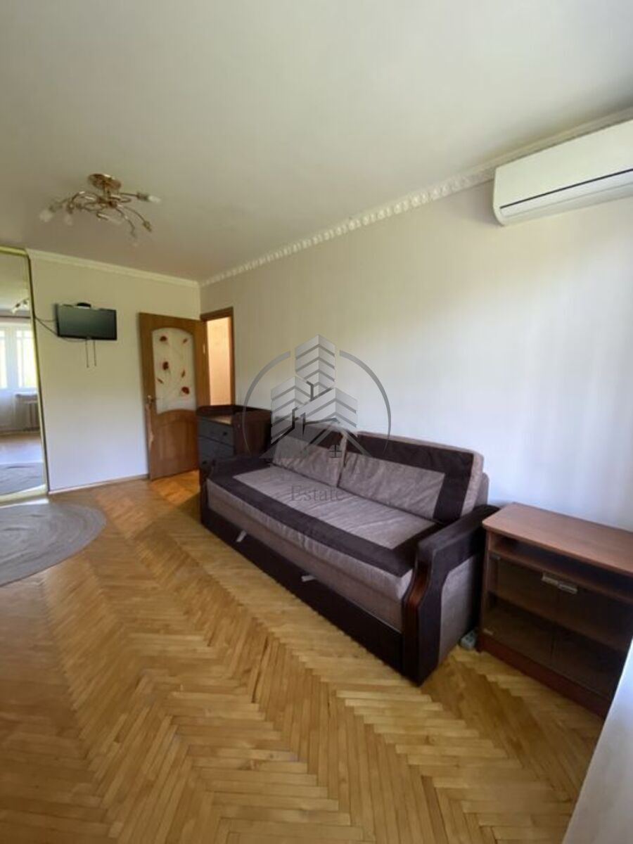 Продаж 2-кімнатної квартири, вул. Керченська, ближній центр фото 1 Продаж 2-кімнатної квартири, вул. Керченська, ближній центр фото 1