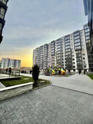 ������ 1-������� �������� � �� R2 Residence, ���. ��������� ���� 15