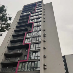 ������ ������� 1-������� �������� � ��������� �� Resident Hall, ���. ���������� ���� 6