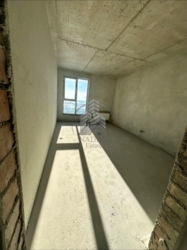 ������ 2� �������� � ������-���䳺� � �� Q-4 �Quoroom Avenue�. ���� 6