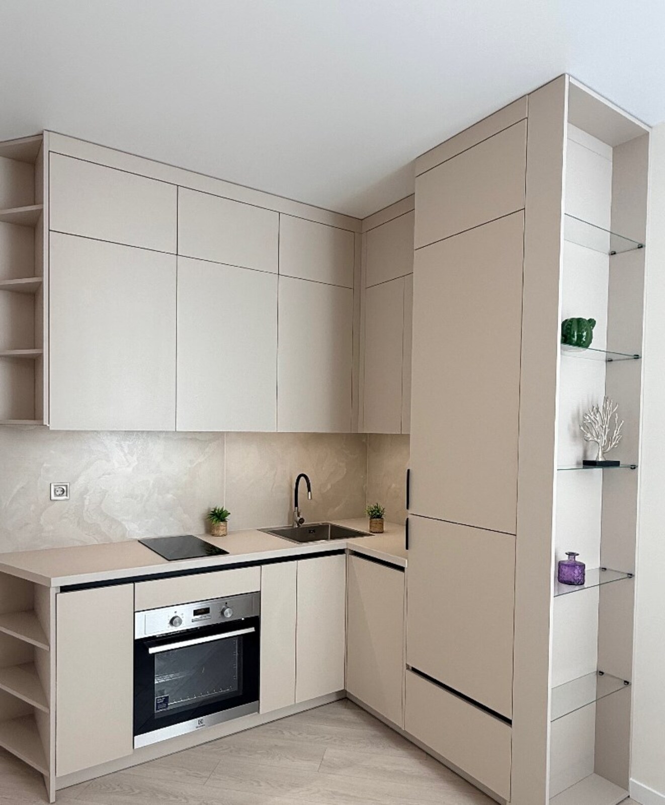 Продам 1 кім. кв. з ремонтов в 66 Перлині фото 1 Продам 1 кім. кв. з ремонтов в 66 Перлині фото 1