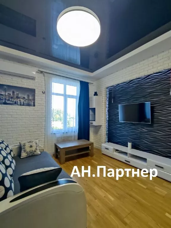 1-������� ��������, 40 ��.�, 2/7, �� ����������, ������ ������, �������� ������� ��� ����. ���� 1