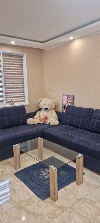 ������ �������� �������� ������� 63 ��.�. � ���� �������� ,������� �� �������� �� �������-61000�.�. ���� 1