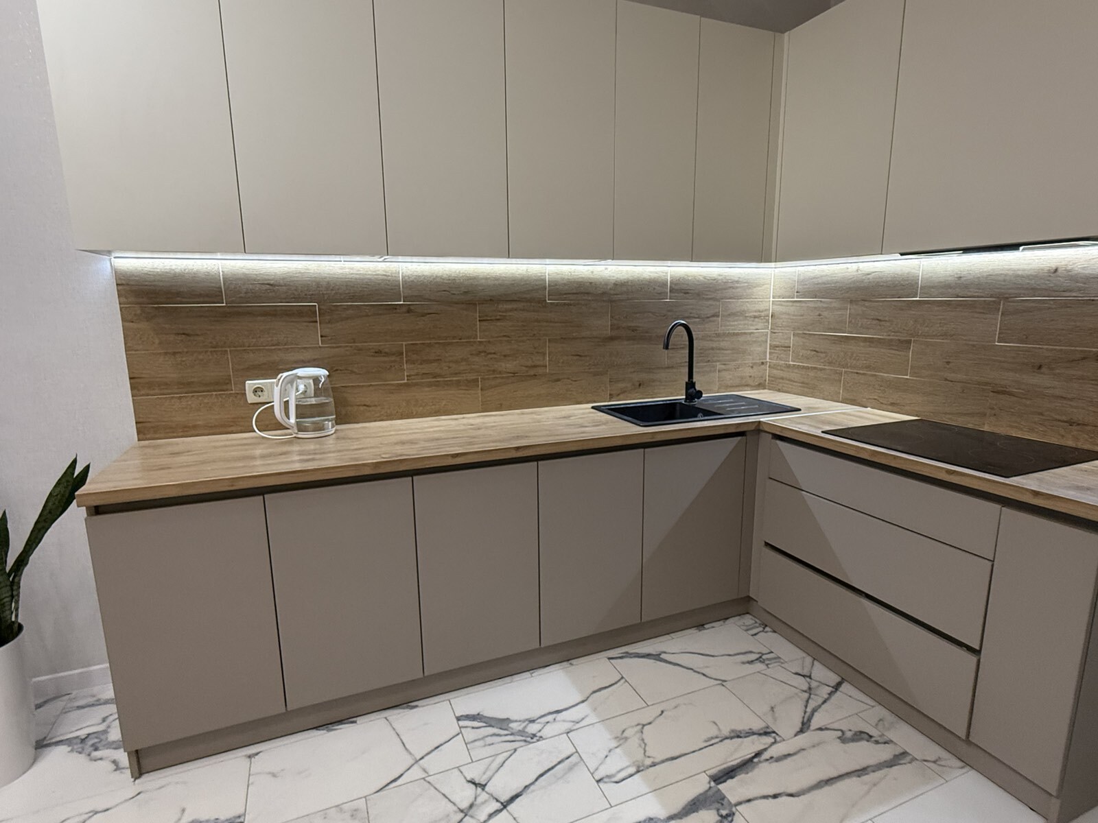 ������ 2� ������� �������� � ������ ������� � ����������� ��������-61000 �.�. ���� 1