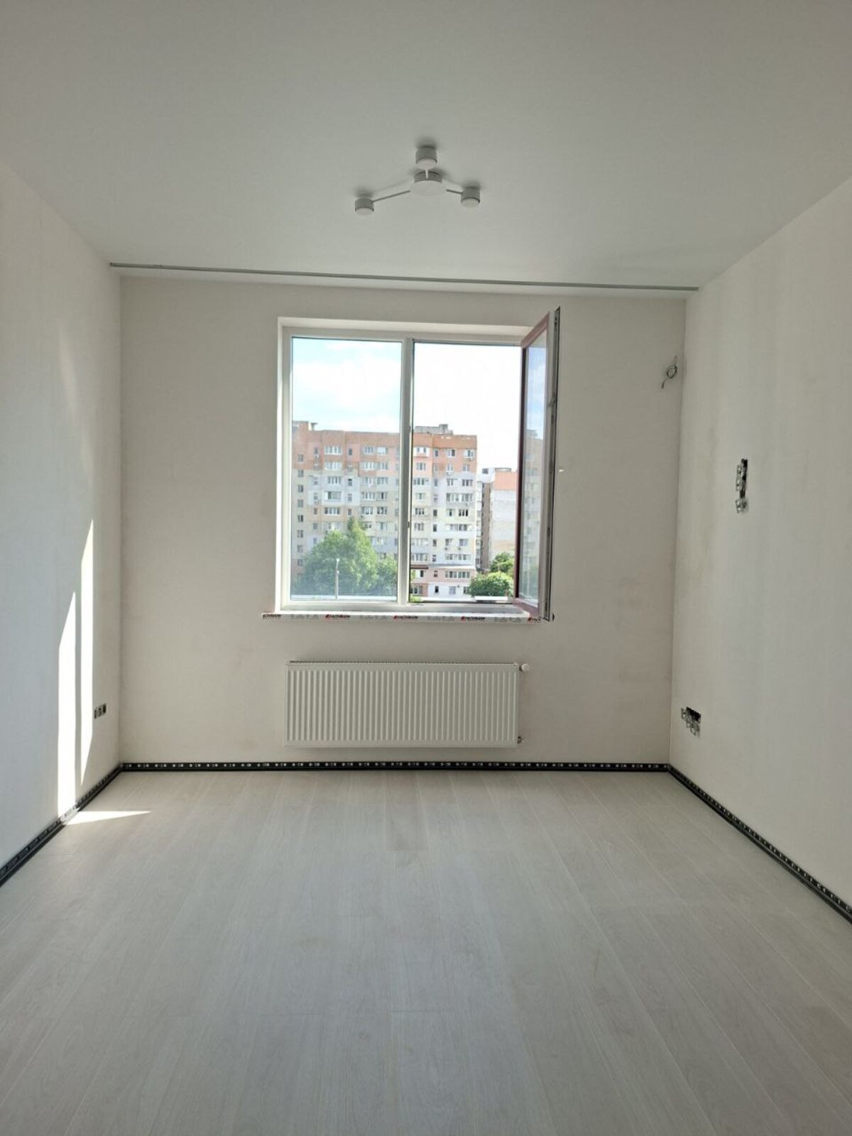 ������ 1-���. �������� � �� Smart City, 4/6, 28 ��.�, ����������� ������ ���� 1