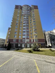 ������ 3� ������� �������� � ������� �������� 'Sun City' �� �������� ���� 1