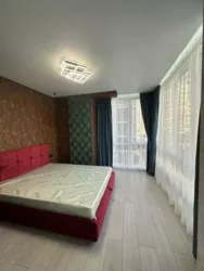 �������� 3-���. ��������, 3/6, ����� ������� � �����, �� ��������� ����. �������� ������� ������ ������. ���� 6