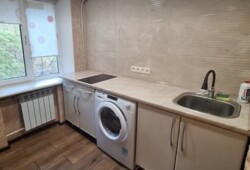 Квартира з ремонтом біля парку Перемоги фото 8 Квартира з ремонтом біля парку Перемоги фото 8