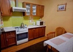 1-кімнатна квартира 37.5 кв.м Балкон Кухня-студія Капремонт Меблі Техніка Поруч парк Шевченко фото 4 1-кімнатна квартира 37.5 кв.м Балкон Кухня-студія Капремонт Меблі Техніка Поруч парк Шевченко фото 4
