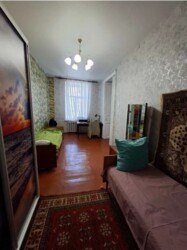 Продам 2-х кімнатну квартиру в центрі фото 8 Продам 2-х кімнатну квартиру в центрі фото 8