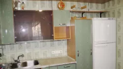 Простора 3 кімна квартира з ремонтом на Посмітного! фото 4 Простора 3 кімна квартира з ремонтом на Посмітного! фото 4