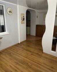 Черемушки.Квартира з власним доглянутим палісадником фото 4 Черемушки.Квартира з власним доглянутим палісадником фото 4