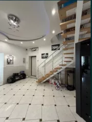 �������� ��������, 220 ��.�. �������� ����������� �� 10 �� 11 ��������. �������� ������, ���. ���� 10