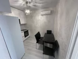 Продається квартира Варненская, 27а, Одеса, Одеська, Хаджибейський (Малиновский) фото 4 Продається квартира Варненская, 27а, Одеса, Одеська, Хаджибейський (Малиновский) фото 4