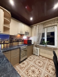 Продається 4 кімнатна квартира по вулиці Князя Володимира Великого 84 з неймовірним краєвидом на лиман та море! фото 24 Продається 4 кімнатна квартира по вулиці Князя Володимира Великого 84 з неймовірним краєвидом на лиман та море! фото 24