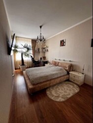 Продається квартира Пантелеймонівська вул., 88, Одеса, Одеська фото 1 Продається квартира Пантелеймонівська вул., 88, Одеса, Одеська фото 1