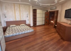 Продаж елітної 3к квартири 135 м² з дизайнерським ремонтом та видом на море в ЖК «Гранд Парк»! вул. Добровольців (Говорова) фото 13 Продаж елітної 3к квартири 135 м² з дизайнерським ремонтом та видом на море в ЖК «Гранд Парк»! вул. Добровольців (Говорова) фото 13