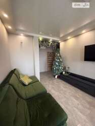 ������ 2� �������� � �� ������� ���� 12