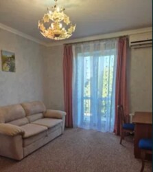Двокімнатна класична сталінка з євроремонтом в центрі міста фото 3 Двокімнатна класична сталінка з євроремонтом в центрі міста фото 3