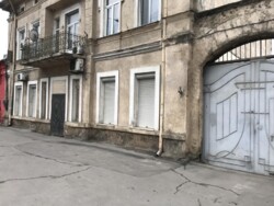 3-кімнатна квартира 117 кв.м Капітальний ремонт Поруч з морем Меблі Техніка фото 1 3-кімнатна квартира 117 кв.м Капітальний ремонт Поруч з морем Меблі Техніка фото 1