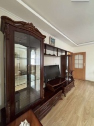 �������� 3-���. ��������, 6/10, �������� �������. ����� ������, ���� �� ������� ���� 8