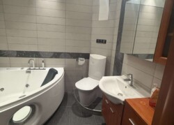 Продаж елітної 3к квартири 135 м² з дизайнерським ремонтом та видом на море в ЖК «Гранд Парк»! вул. Добровольців (Говорова) фото 3 Продаж елітної 3к квартири 135 м² з дизайнерським ремонтом та видом на море в ЖК «Гранд Парк»! вул. Добровольців (Говорова) фото 3