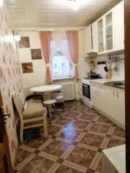 4-кімнатна квартира в по вулиці Владислава Бувалкина в цигляному будинку. фото 1 4-кімнатна квартира в по вулиці Владислава Бувалкина в цигляному будинку. фото 1