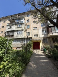 До продажу пропонується 2 кімнатна квартира на перспективу за дуже привабливою ціною! фото 1 До продажу пропонується 2 кімнатна квартира на перспективу за дуже привабливою ціною! фото 1