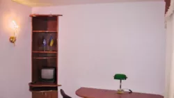 Простора 3 кімна квартира з ремонтом на Посмітного! фото 7 Простора 3 кімна квартира з ремонтом на Посмітного! фото 7