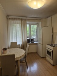 Продається квартира Незалежності вул. (Армійська вул.), 10, Одеса, Одеська, Приморський фото 1 Продається квартира Незалежності вул. (Армійська вул.), 10, Одеса, Одеська, Приморський фото 1