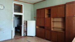 Продам 2-к квартиру на Молдованці, вул. Середня фото 1 Продам 2-к квартиру на Молдованці, вул. Середня фото 1