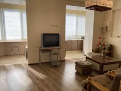 Стильна 3-кімнатна квартира після якісного капітального ремонту у ЖК 'Фонтанка-Сіті' у селі Фонтанка. фото 1 Стильна 3-кімнатна квартира після якісного капітального ремонту у ЖК 'Фонтанка-Сіті' у селі Фонтанка. фото 1