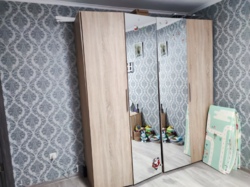 Продам 2-кімн квартиру на Михайла Комарова вул. фото 6 Продам 2-кімн квартиру на Михайла Комарова вул. фото 6