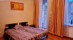 1-кімнатна квартира 37.5 кв.м Балкон Кухня-студія Капремонт Меблі Техніка Поруч парк Шевченко фото 2 1-кімнатна квартира 37.5 кв.м Балкон Кухня-студія Капремонт Меблі Техніка Поруч парк Шевченко фото 2