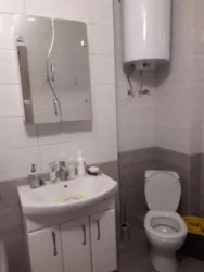 Кквартира у новому монолітному будинку. Зроблено капітальний ремонт, залишаються вбудована кухня та добротні дорогі меблі. фото 6 Кквартира у новому монолітному будинку. Зроблено капітальний ремонт, залишаються вбудована кухня та добротні дорогі меблі. фото 6