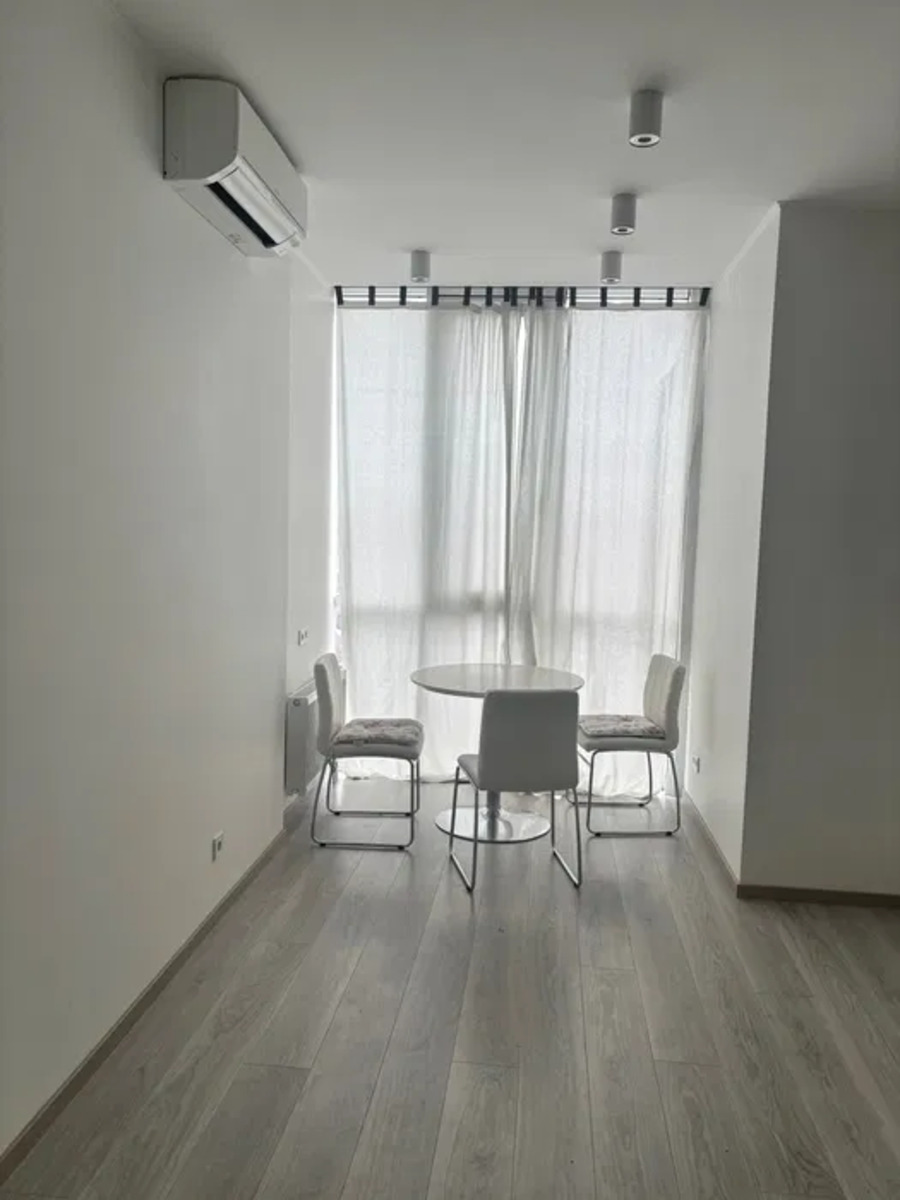 �� �������� ������� 1-�� ��������� �������� ���� 1