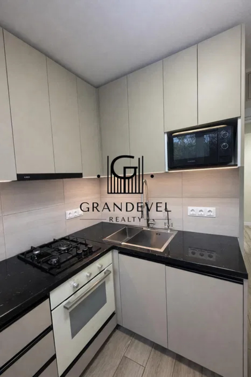 1-кімнатна квартира в місті - фото 2